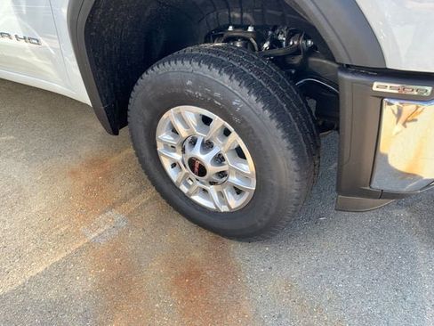 New 2026 GMC Sierra 2500 Pro w/ Convenience Package RWD image 5