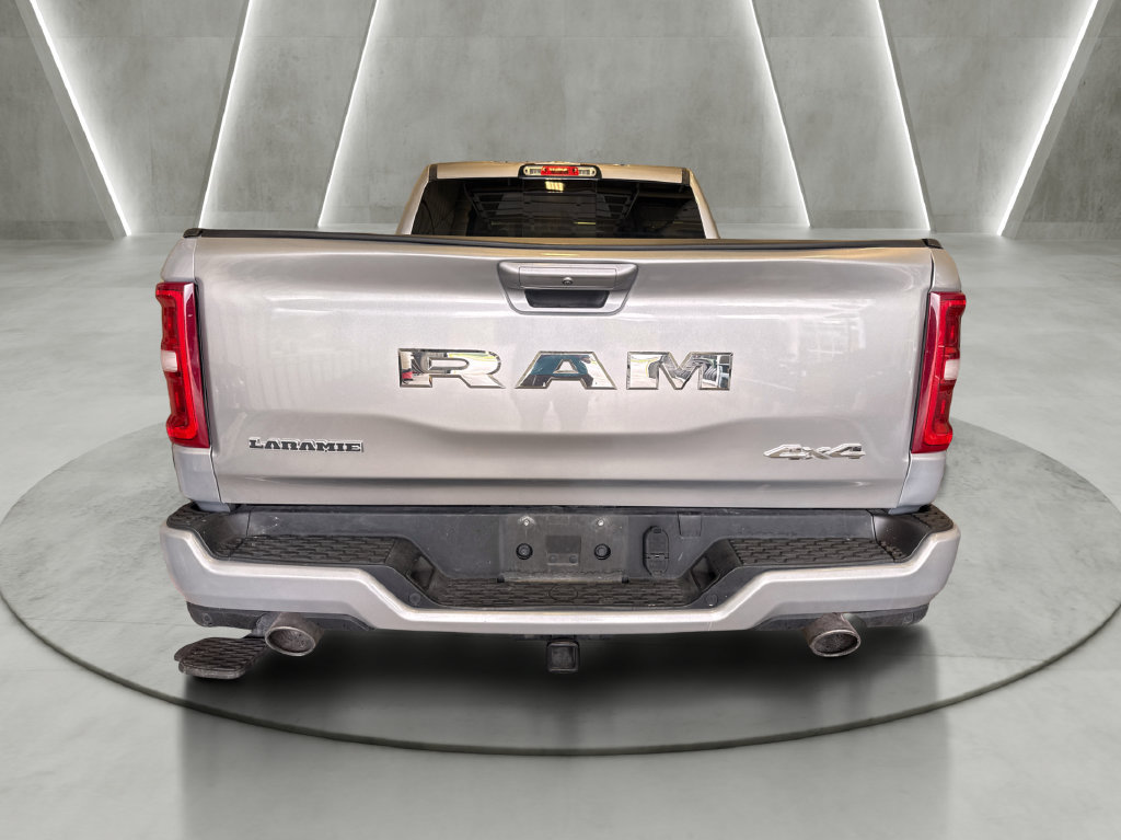 Used 2025 RAM 1500 Laramie w/ Sport Appearance Package AWD/4WD image 5