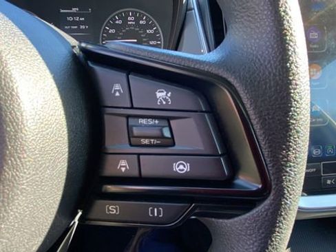 Certified 2025 Subaru Crosstrek 2.0i Premium AWD/4WD image 25