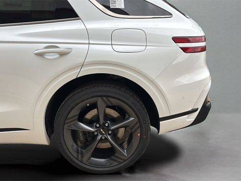 New 2026 Genesis GV70 2.5T Sport Prestige image 25