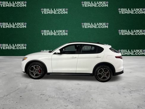 Used 2023 Alfa Romeo Stelvio Ti image 8