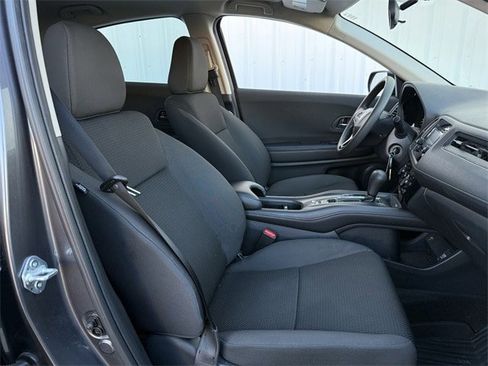 Used 2022 Honda HR-V LX image 27