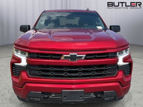 Used 2024 Chevrolet Silverado 1500 RST AWD/4WD image 9