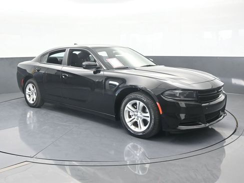 Used 2023 Dodge Charger SXT image 8
