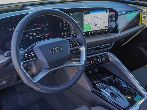 New 2025 Audi Q5 Prestige image 7