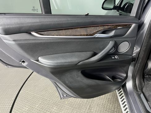 Used 2016 BMW X5 xDrive50i image 15