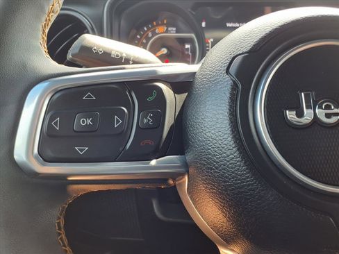 Used 2024 Jeep Wrangler Sahara w/ Technology Group image 15