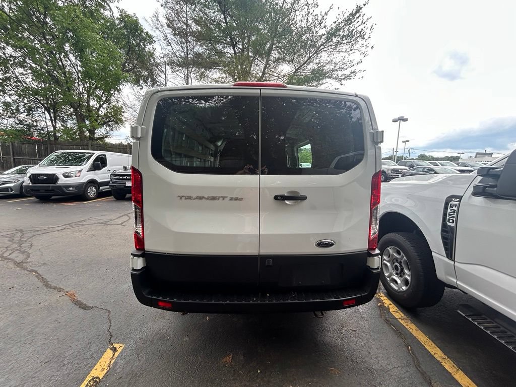 Used 2025 Ford Transit 250 Low Roof w/ Exterior Upgrade Package RWD image 6