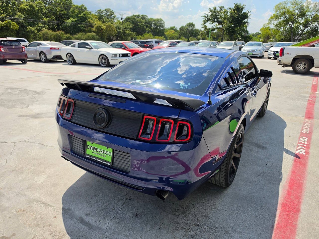 Used 2013 Ford Mustang Coupe RWD image 12