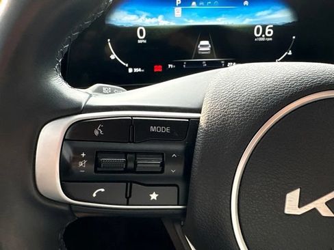 Used 2023 Kia Sportage SX FWD image 23