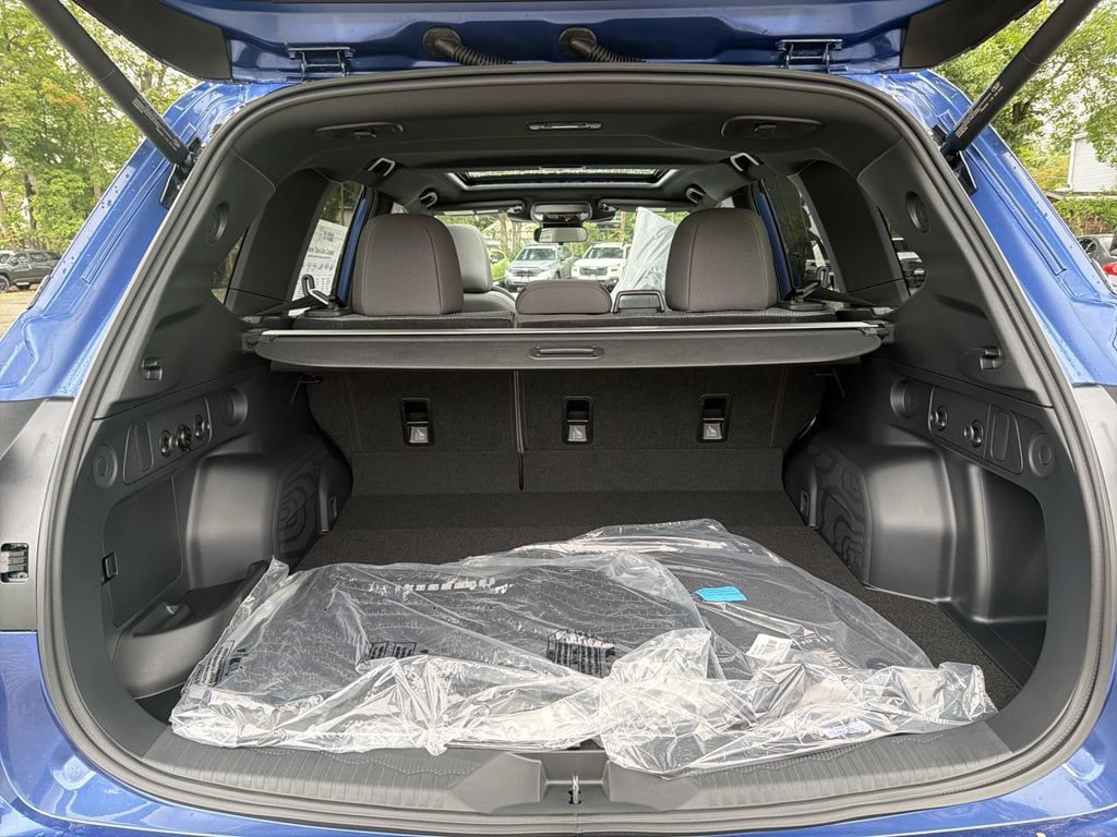 New 2026 Subaru Forester Touring AWD/4WD image 17