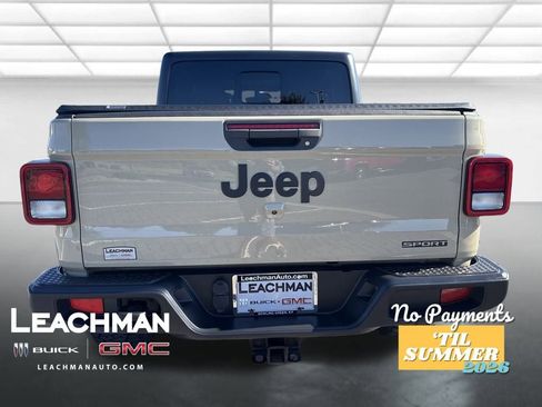 Used 2020 Jeep Gladiator Sport w/ Quick Order Package 24S image 6