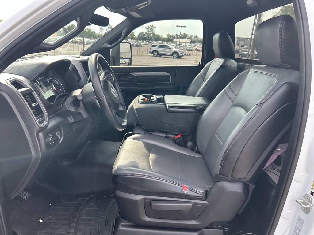 Used 2024 RAM 3500 Tradesman RWD image 26