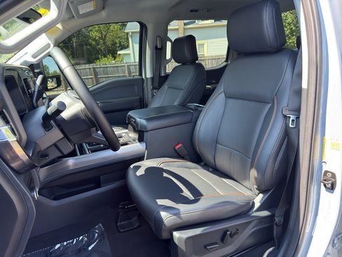Used 2026 Ford F250 Lariat w/ Black Appearance Package AWD/4WD image 31