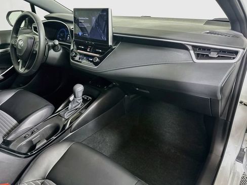 Certified 2026 Toyota Corolla XSE FWD image 28