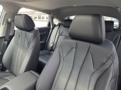 New 2026 Acura Integra FWD image 10