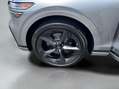 Used 2026 Genesis GV70 2.5T Sport Prestige AWD/4WD image 38