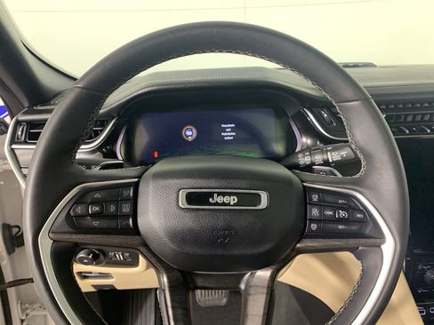 Used 2023 Jeep Grand Cherokee 4WD 4xe w/ Luxury Tech Group II image 22