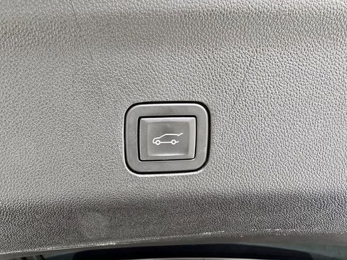 Used 2023 Cadillac Escalade Premium Luxury w/ LPO, Floor Liner Package AWD/4WD image 38