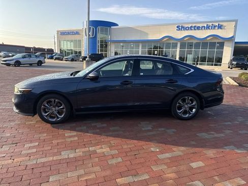 Used 2024 Honda Accord EX image 3