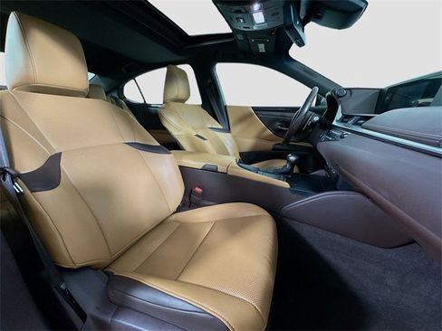 Used 2019 Lexus ES 350 image 30