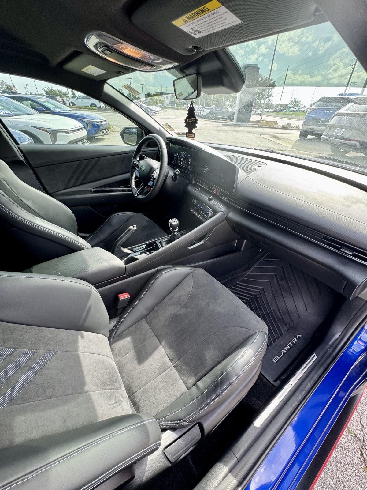 Used 2025 Hyundai Elantra N FWD image 17