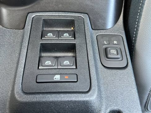 Used 2023 Ford Bronco Outer Banks AWD/4WD image 18
