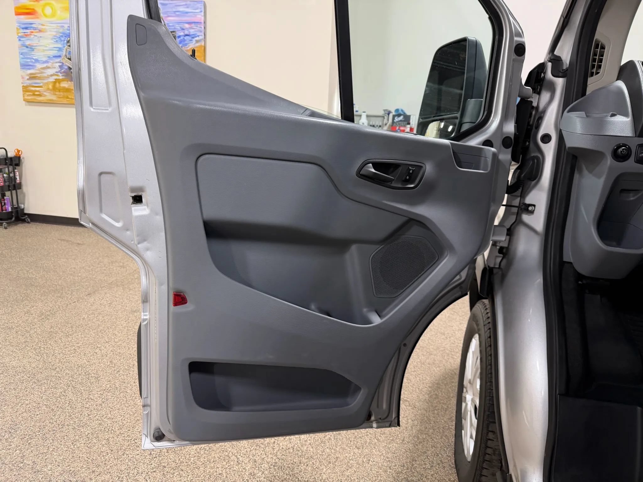 Used 2015 Ford Transit 250 148 Medium Roof RWD image 24