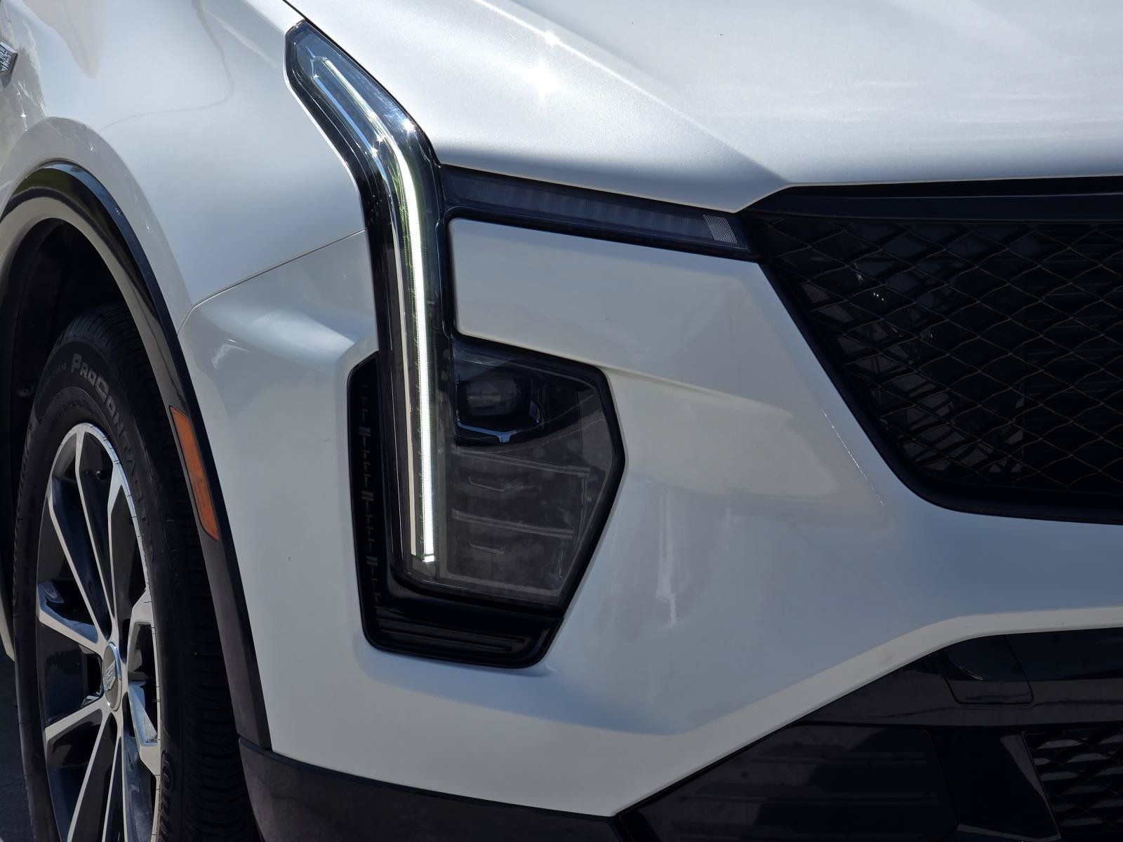 Used 2024 Cadillac XT4 Sport FWD image 9