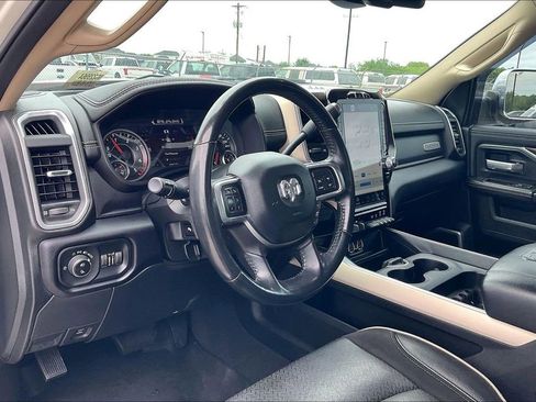 Used 2022 RAM 2500 Laramie AWD/4WD image 14