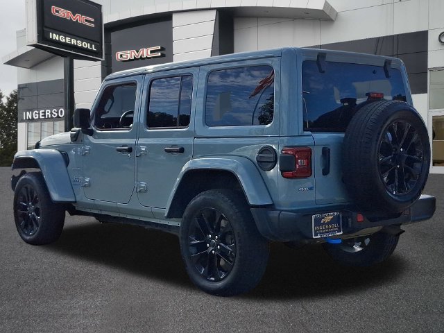 Used 2024 Jeep Wrangler Unlimited Sahara w/ Technology Group AWD/4WD image 24