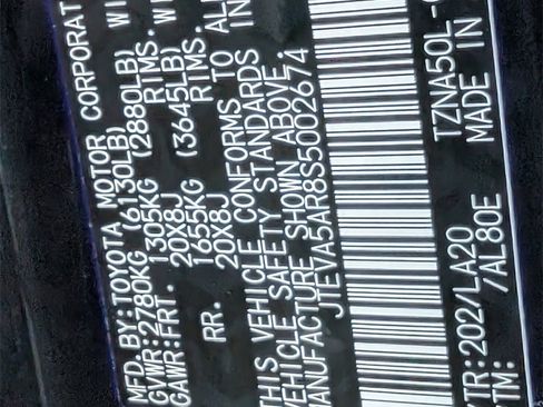 Used 2025 Toyota 4Runner Limited image 29