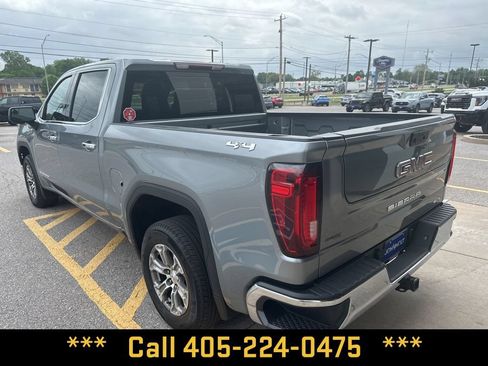Used 2025 GMC Sierra 1500 SLT AWD/4WD image 3