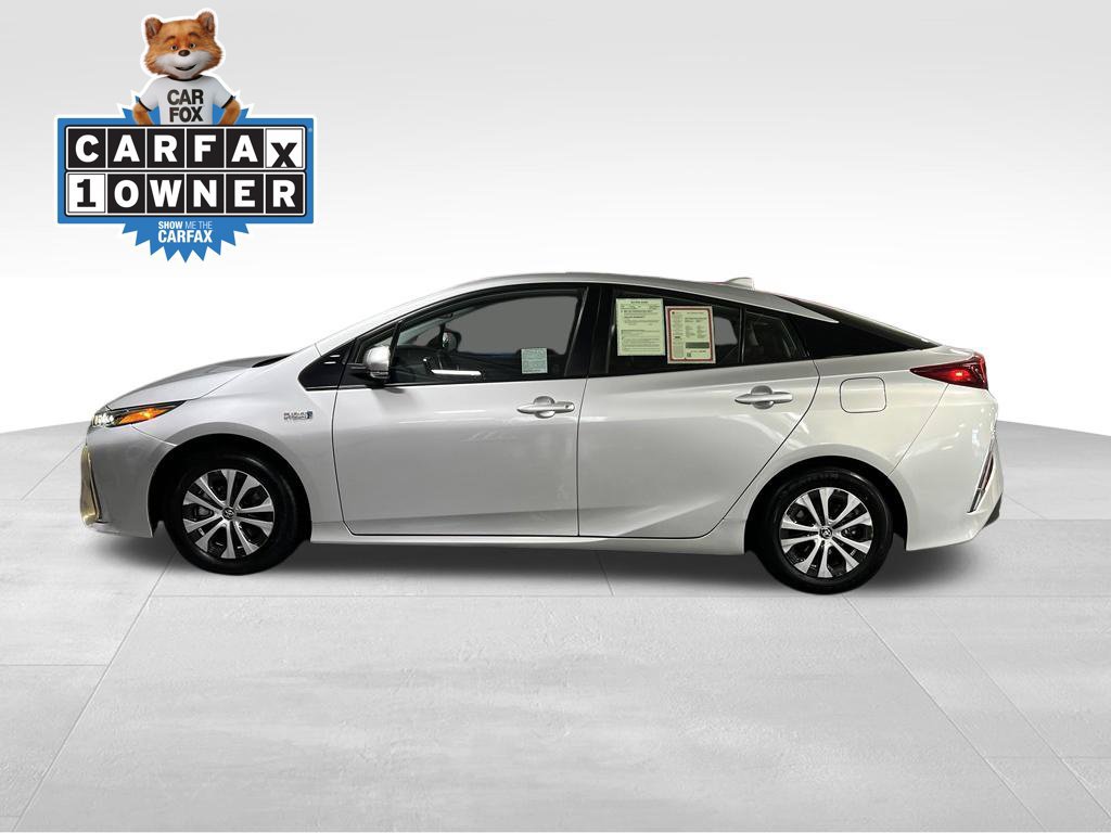 Certified 2021 Toyota Prius Prime XLE FWD image 2