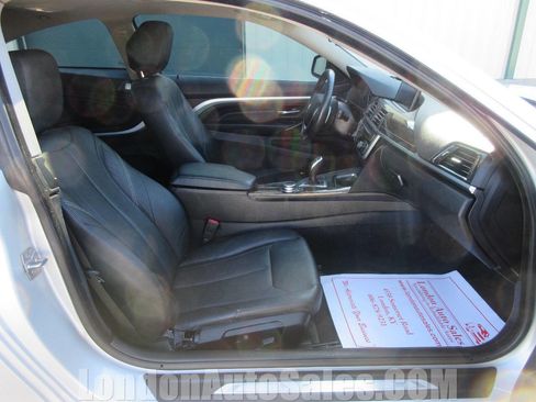 Used 2014 BMW 435i Coupe image 12