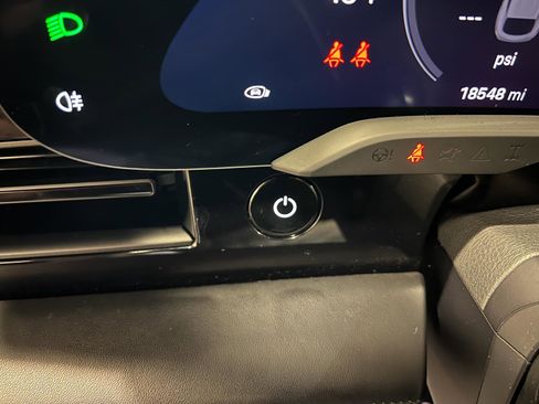 Used 2023 Porsche Taycan Turbo S image 15