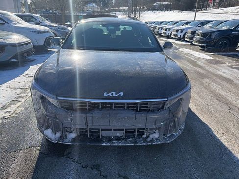 Used 2025 Kia K4 GT-Line w/ GT-Line Premium Package image 2
