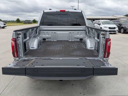 Used 2025 Ford F150 Lariat w/ Equipment Group 501A Mid AWD/4WD image 13