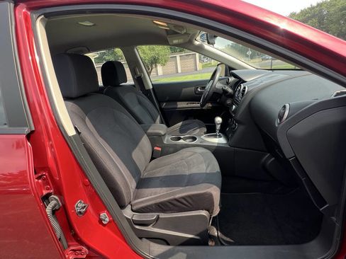 Used 2013 Nissan Rogue S AWD/4WD image 22