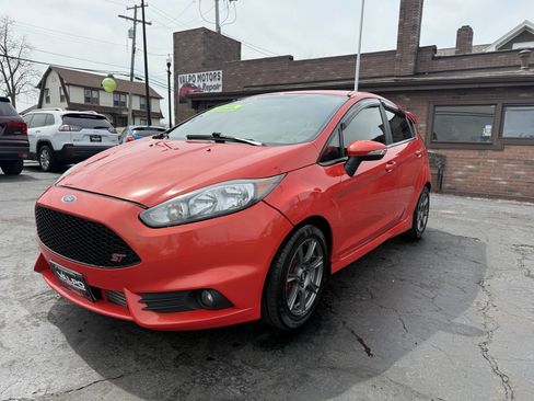 Used 2016 Ford Fiesta ST w/ ST Recaro Package image 4