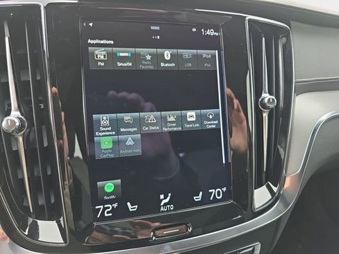 Used 2022 Volvo S60 T8 R-Design w/ Advanced Package image 23