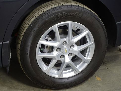 Used 2022 Chevrolet Equinox LT image 40