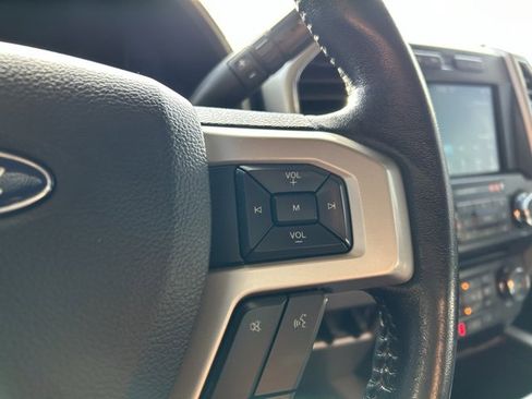 Used 2018 Ford F250 Lariat image 38