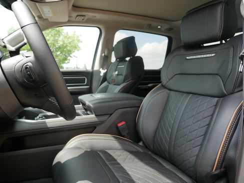 New 2026 RAM 1500 Tungsten w/ Trailer Tow Group image 9