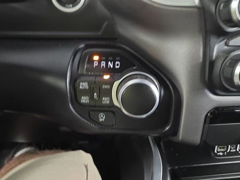 Used 2022 RAM 1500 Big Horn AWD/4WD image 22
