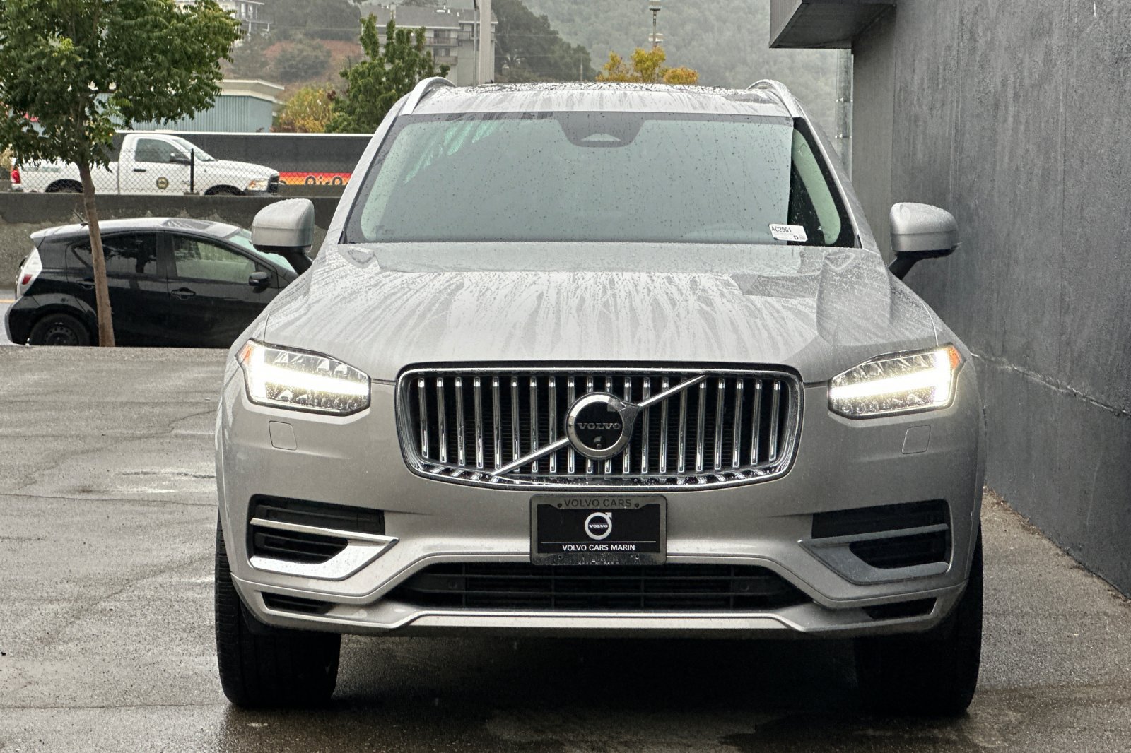 Certified 2025 Volvo XC90 T8 Plus w/ Protection Package Premier AWD/4WD image 11