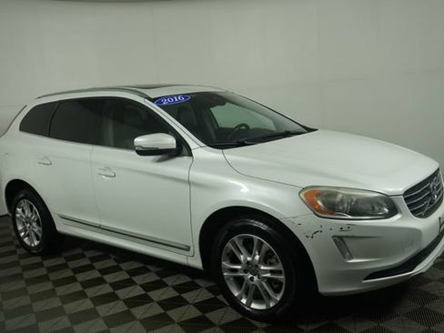 Used 2016 Volvo XC60 T5 Premier AWD/4WD image 2