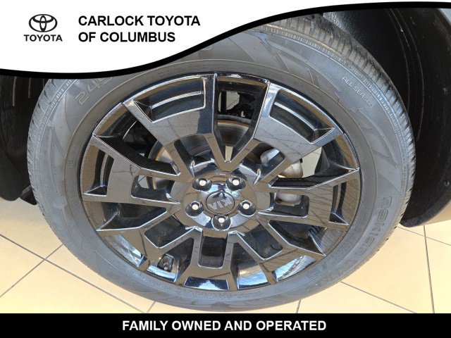 Used 2021 Kia Telluride SX w/ Nightfall Edition Package AWD/4WD image 11