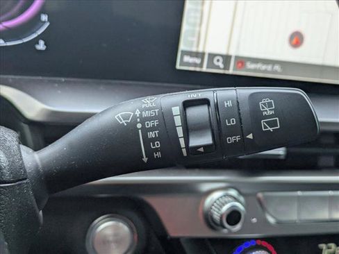 Used 2024 Kia Telluride S FWD image 8