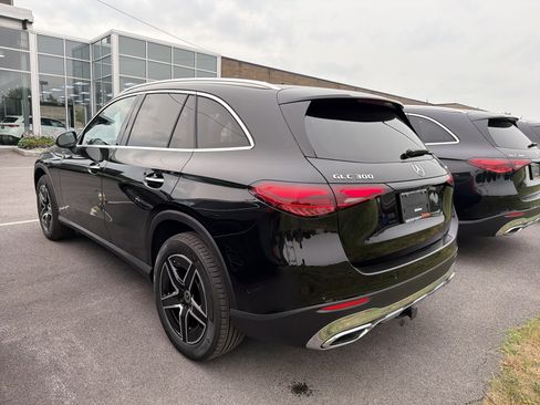Used 2026 Mercedes-Benz GLC 300 4MATIC image 5